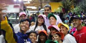 Presidente Maduro inauguró sede la Gran Misión Venezuela Joven